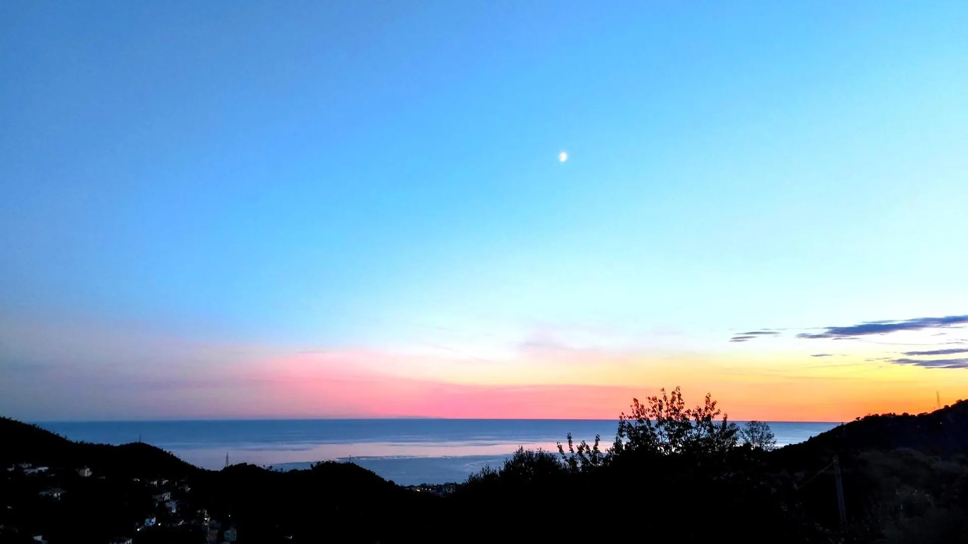 Ca' Verdemare Varazze 0*,  Italy